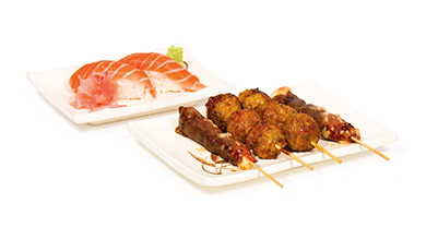 Menu M2  Soupe, Crudités, Riz | 2 Pièces de Sushi, 4 Brochettes grillées | (2 Boulettes de Poulet, 2 Bœufs au fromage)  14.00 €